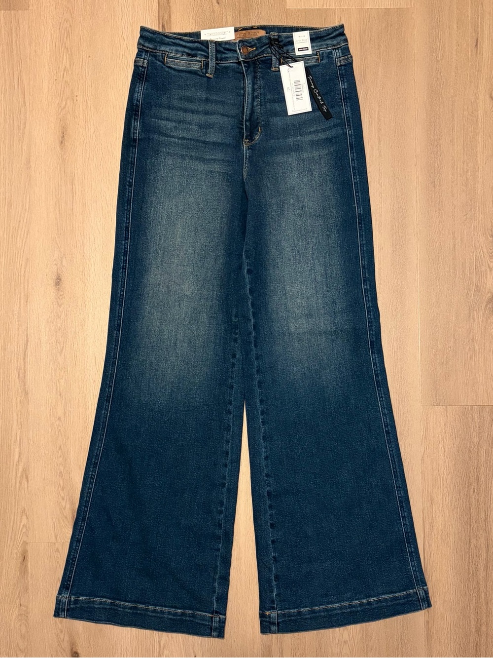 NWT Judy Blue High Waist Retro Wide Leg Denim Jeans with Tummy Control - Picture 4 of 10